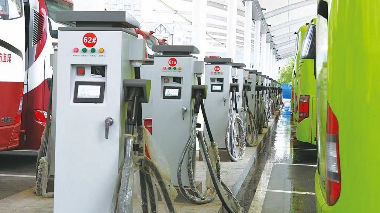 An EV charging station in Beijing (Photo Credit: Yijia Cheng)